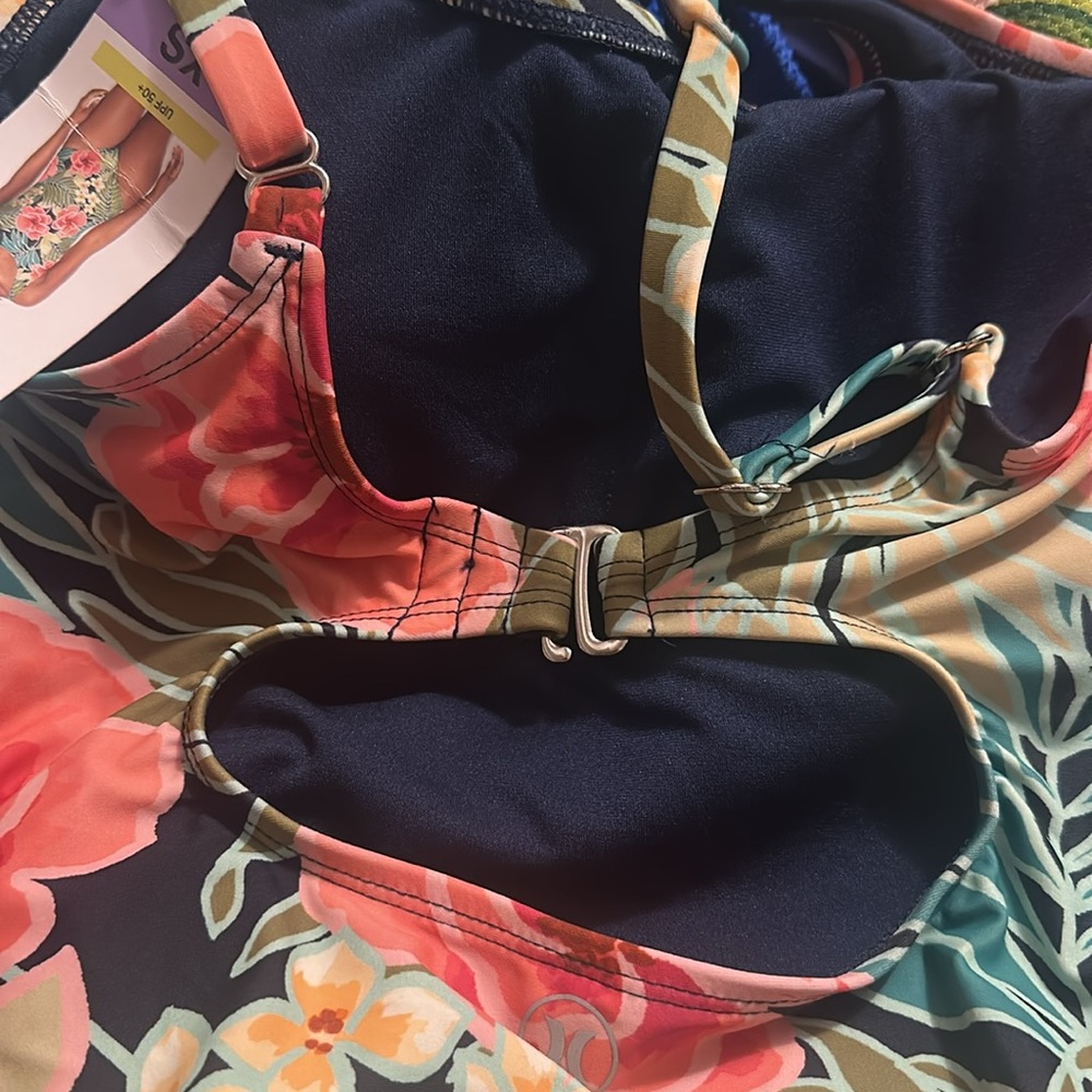 Hurley Womens Floral One Piece Bathing Swimsuit Size XL Tropical - Picture 2 of 6